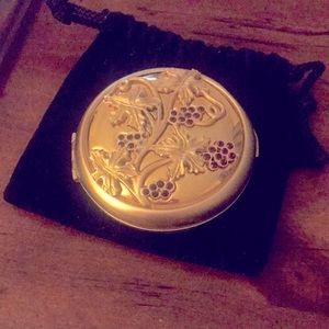 VINTAGE Estee Lauder Limited Edition Refillable  Compact